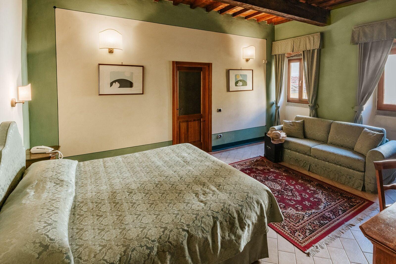 Dimora Casa Eugenia Hotel Лоро Чиуфена Екстериор снимка