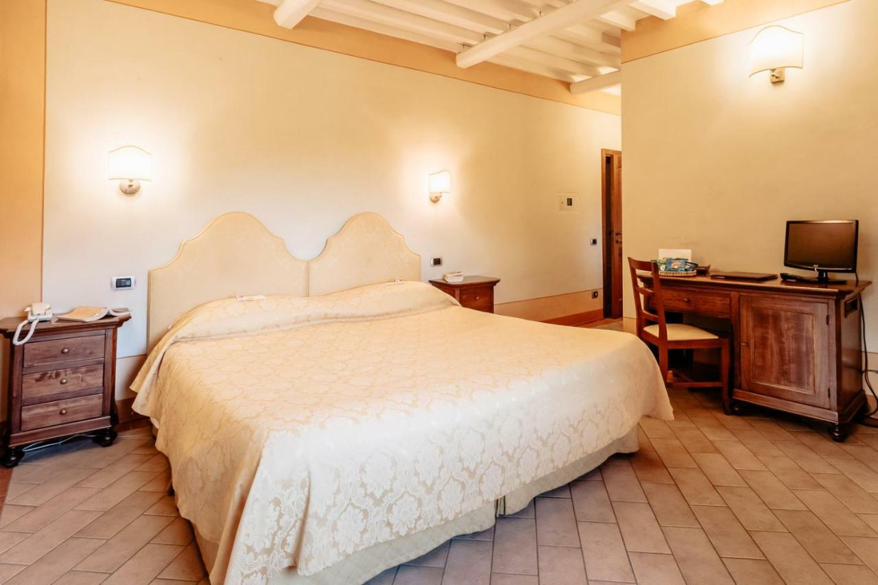 Dimora Casa Eugenia Hotel Лоро Чиуфена Екстериор снимка
